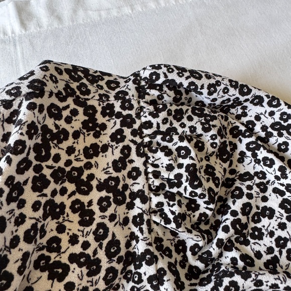 Adrianna Papell 3/4 Sleeve Floral Popover Blouse Black & White‎ Size 2X Office - Picture 10 of 13